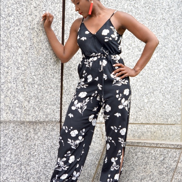 Lotus Flower Jumpsuit - Picture 3 of 4